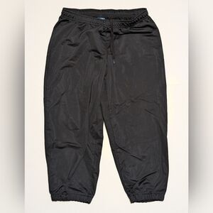 Reebok Women's Black Capri Joggers